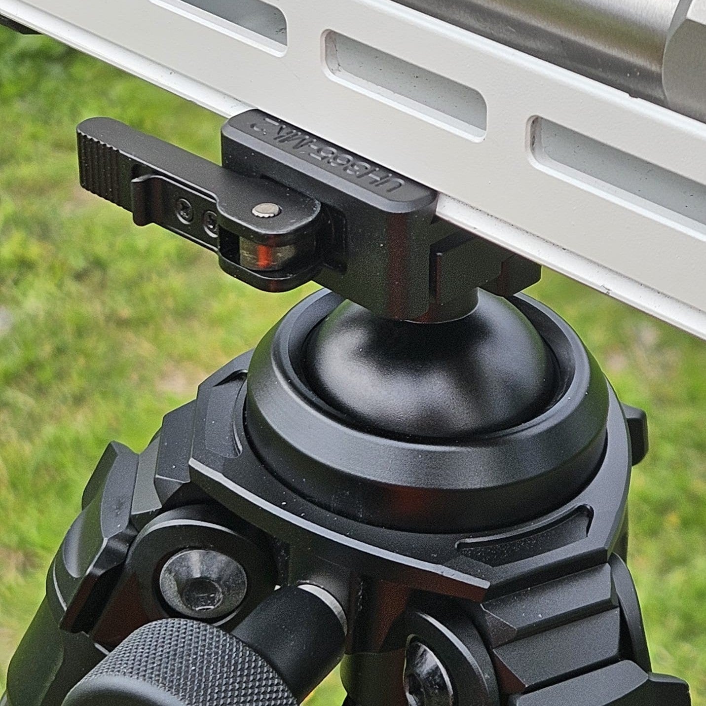 Ulfhednar Heavy Duty Tripod with Ballhead Arca/Picatinny 30 kg Pro