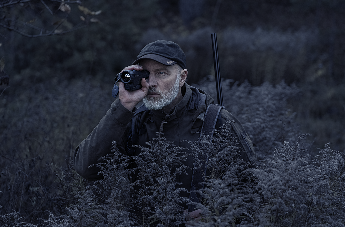Pulsar AXION 2 XQ35 PRO Thermal Imaging Monocular