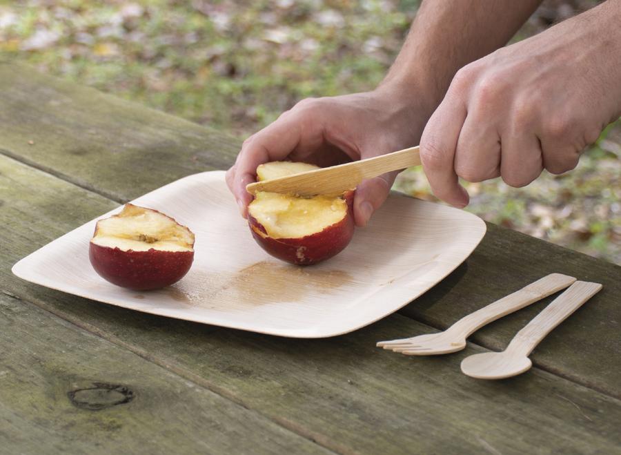 UST Bamboo Dinner Set